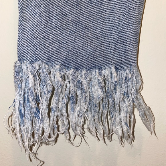 Fringed Jeans - Picture 4 of 5